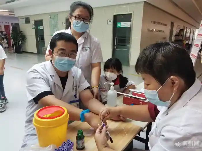 「以我微弱之力，点燃生命之光！」滨城区：市东中心开展“2022年世界骨髓捐献者日”暨造血干细胞血样采集活动